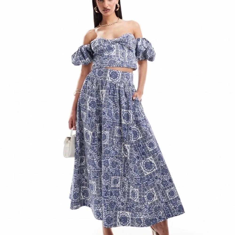Abercrombie & Fitch Blue and White Printed A-Line Midi Skirt Set